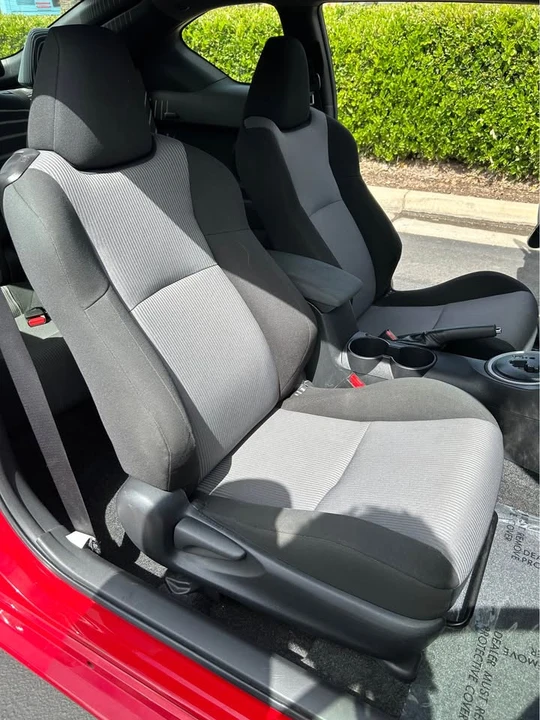 2014 Scion tC - Image 10 of 15