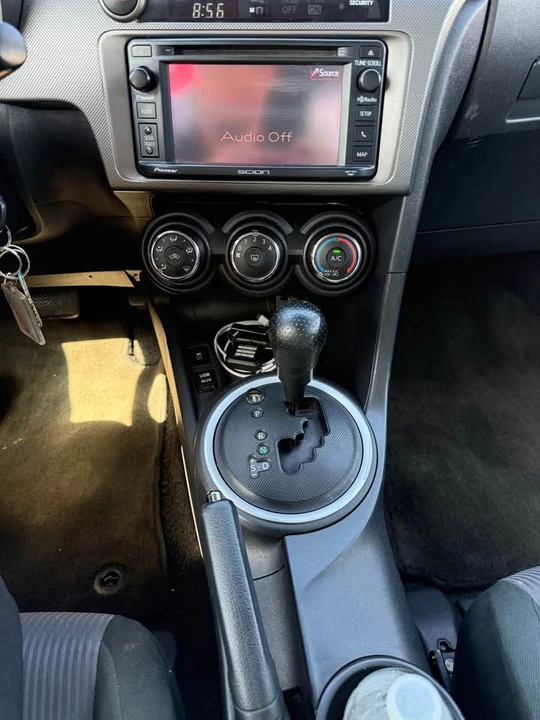 2014 Scion tC - Image 7 of 12