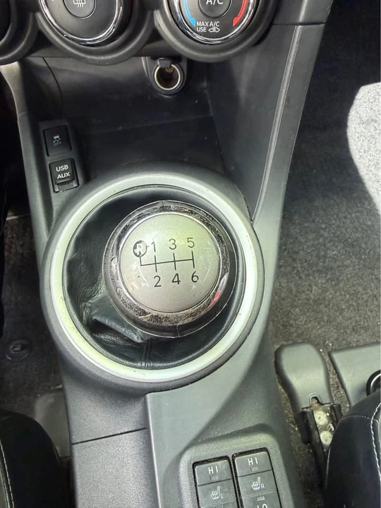 2014 Scion tC - Image 11 of 17