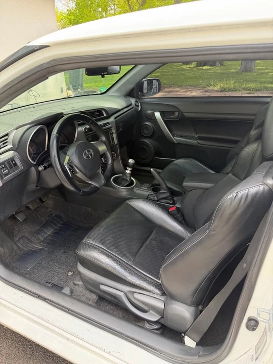 2014 Scion tC - Image 14 of 17