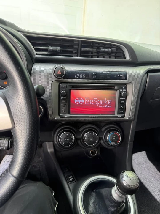 2014 Scion tC - Image 10 of 17