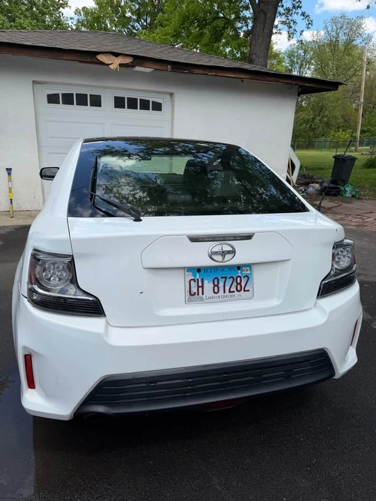 2014 Scion tC - Image 2 of 17