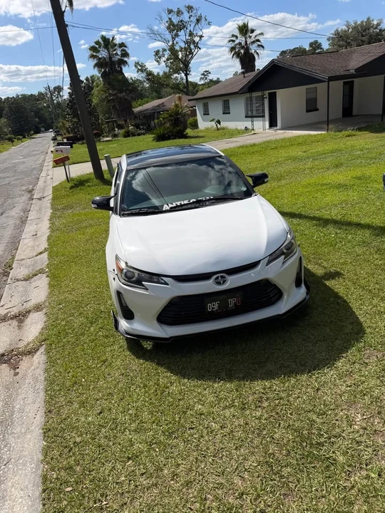 2014 Scion tC - Image 9 of 9