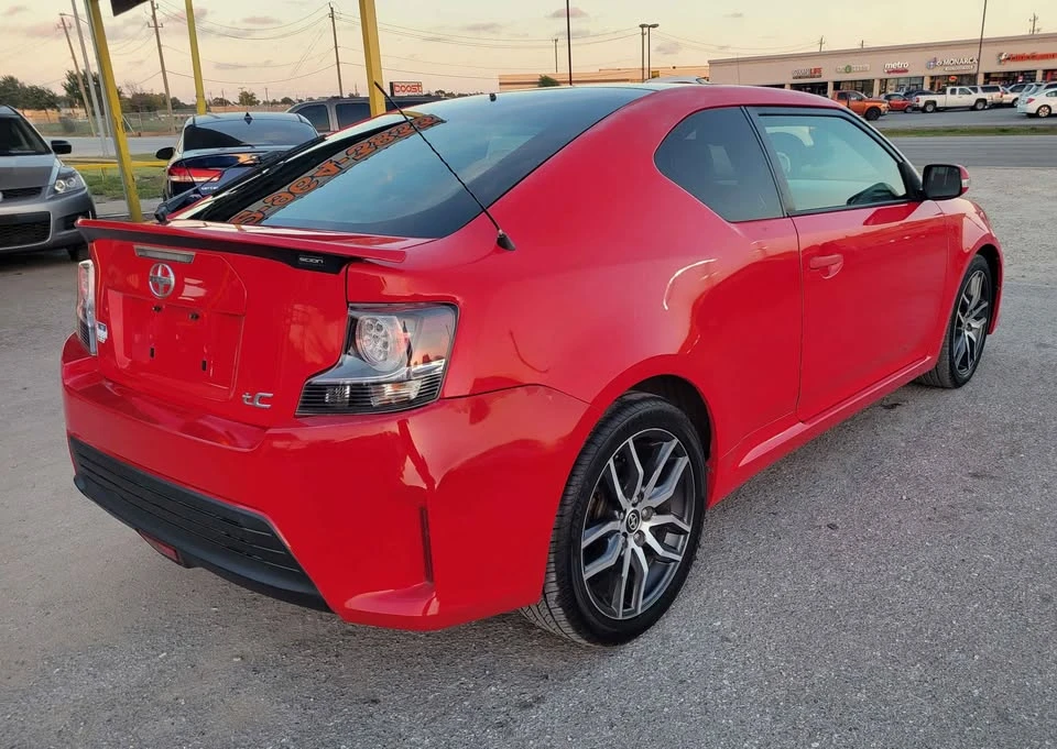 2014 Scion tC - Image 4 of 10