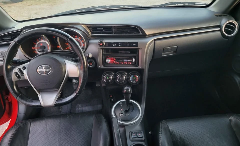 2014 Scion tC - Image 6 of 10