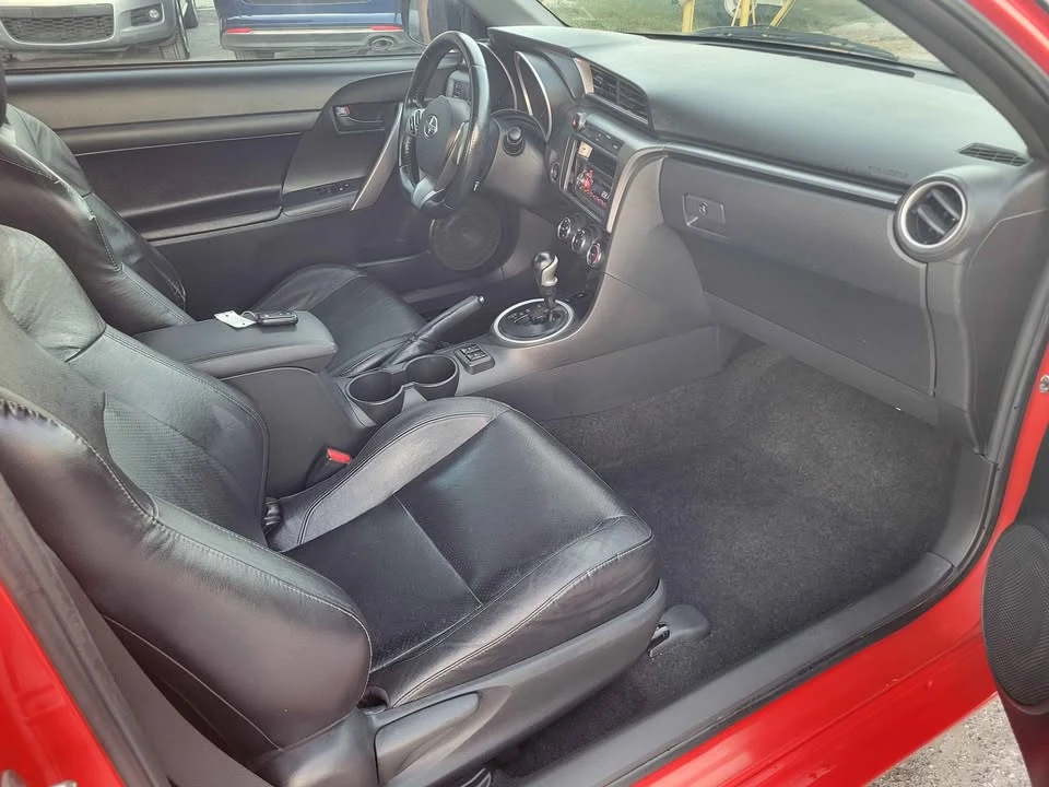 2014 Scion tC - Image 7 of 10