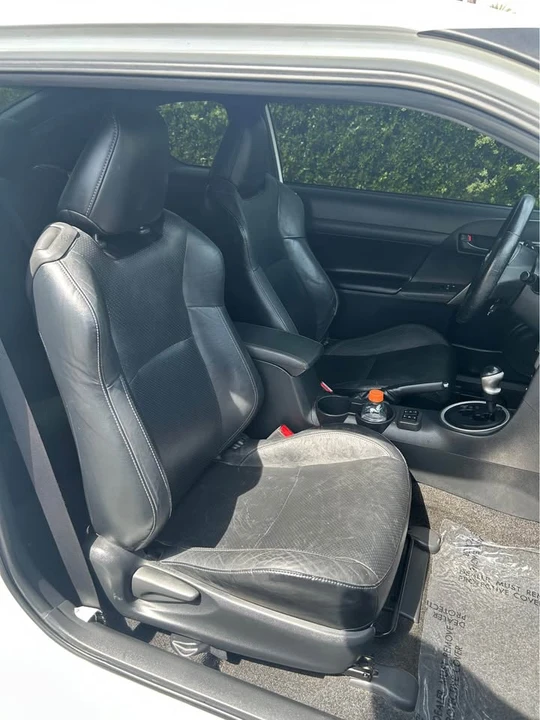 2014 Scion tC - Image 11 of 15