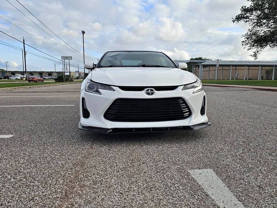 2014 Scion tC - Image 2 of 18