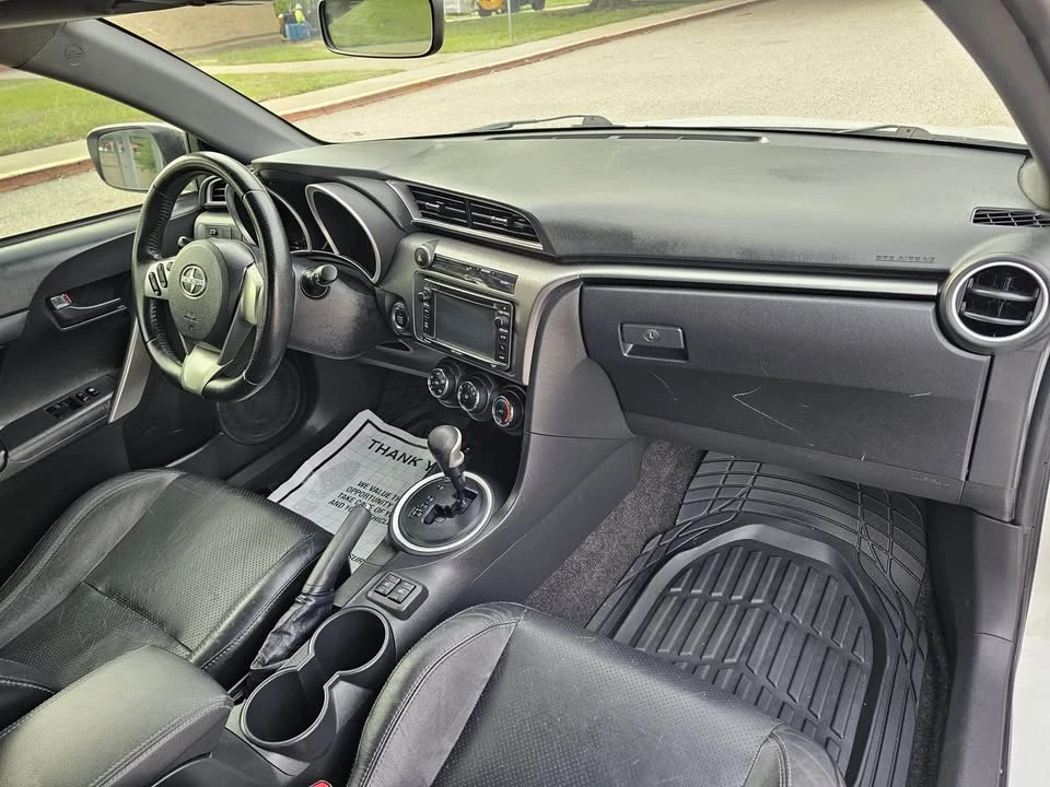 2014 Scion tC - Image 10 of 18