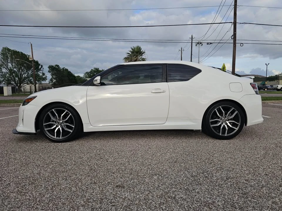 2014 Scion tC - Image 8 of 18
