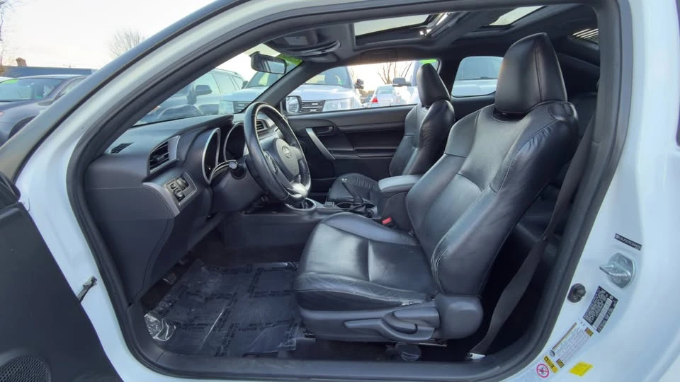 2014 Scion tC - Image 10 of 18