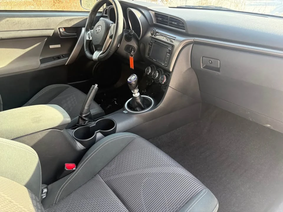 2014 Scion tC - Image 6 of 19
