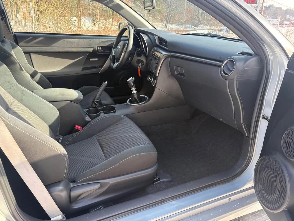 2014 Scion tC - Image 5 of 19