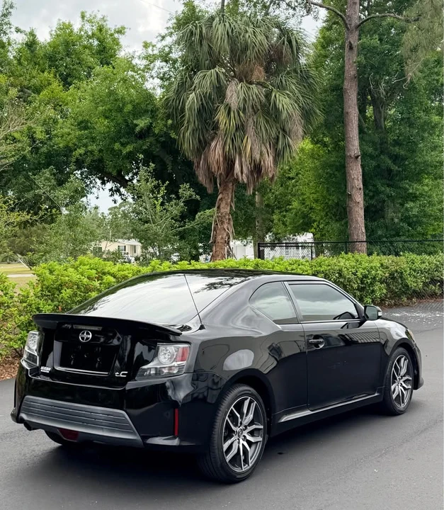2014 Scion tC - Image 10 of 20