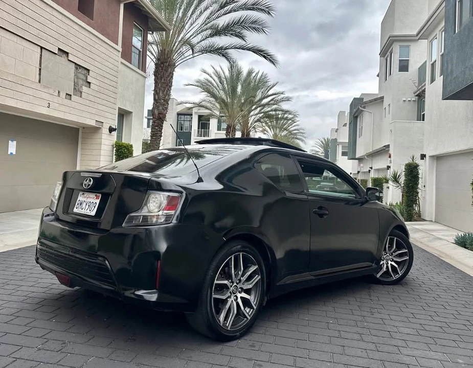 2014 Scion tC - Image 3 of 9