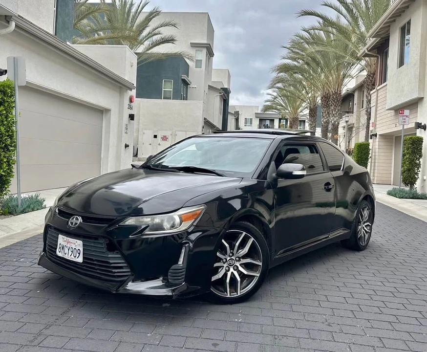 2014 Scion tC - Image 9 of 9