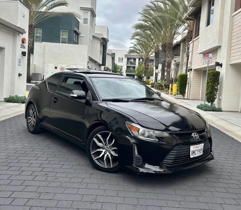 2014 Scion tC - Image 4 of 9