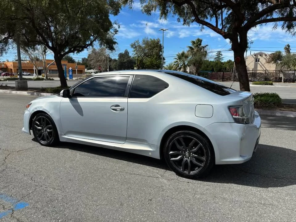 2014 Scion tC - Image 6 of 11