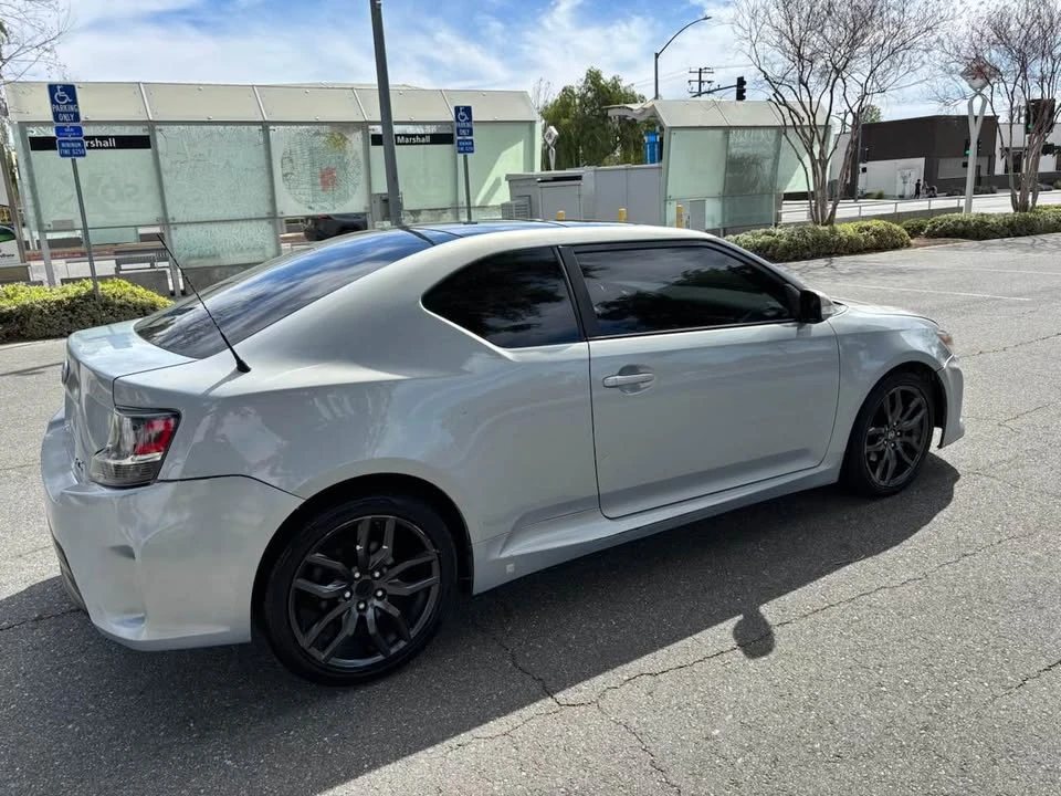 2014 Scion tC - Image 3 of 11