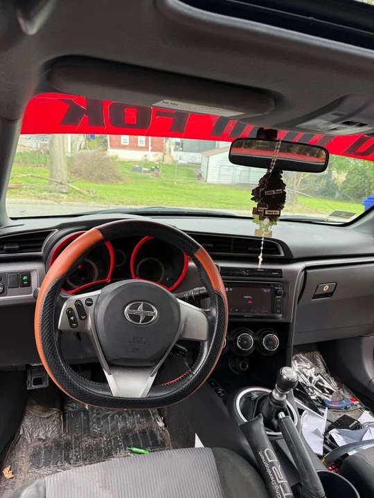 2014 Scion tC - Image 11 of 13
