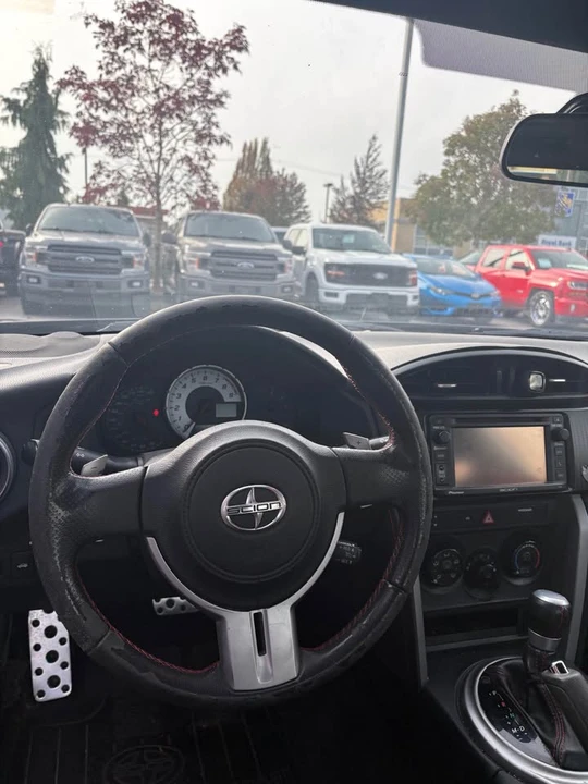 2014 Scion FR-S - Image 13 of 14