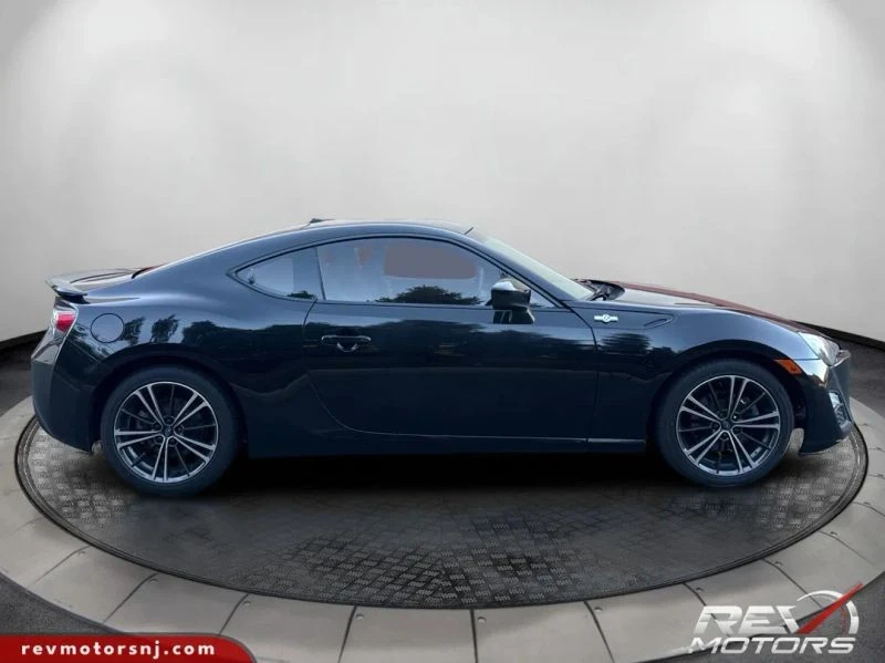 2014 Scion FR-S - Image 6 of 12