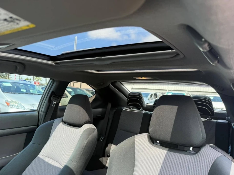 2014 Scion tC - Image 10 of 17