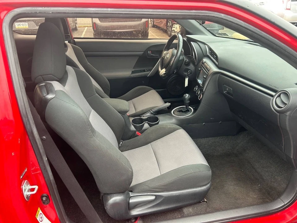 2014 Scion tC - Image 12 of 20