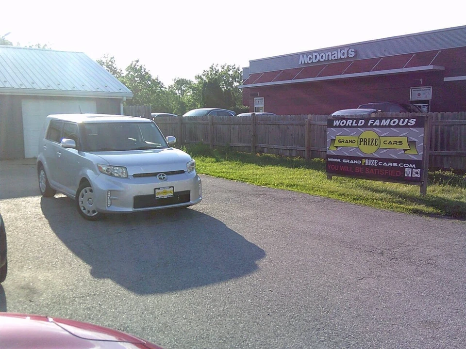 2014 Scion xB - Image 12 of 21