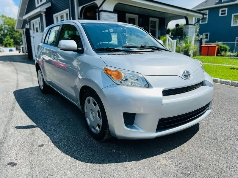 2014 Scion xD - Image 3 of 12