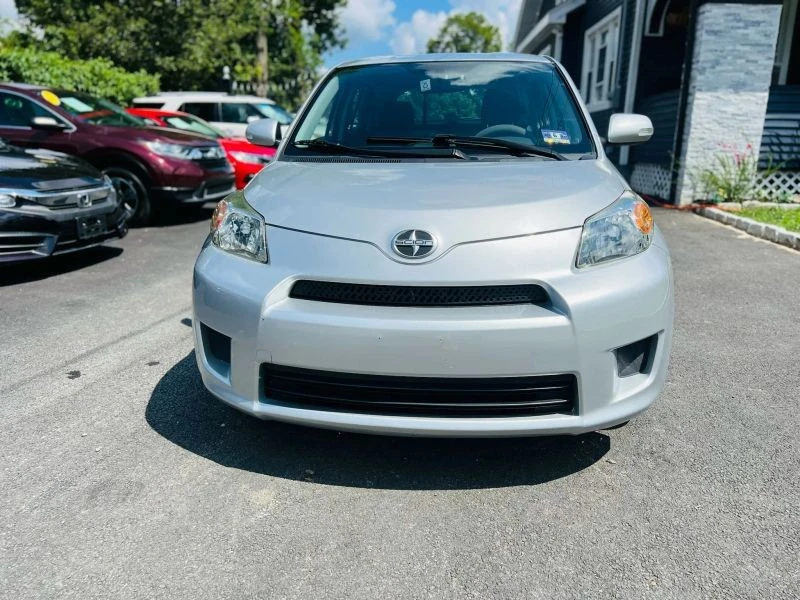 2014 Scion xD - Image 2 of 12