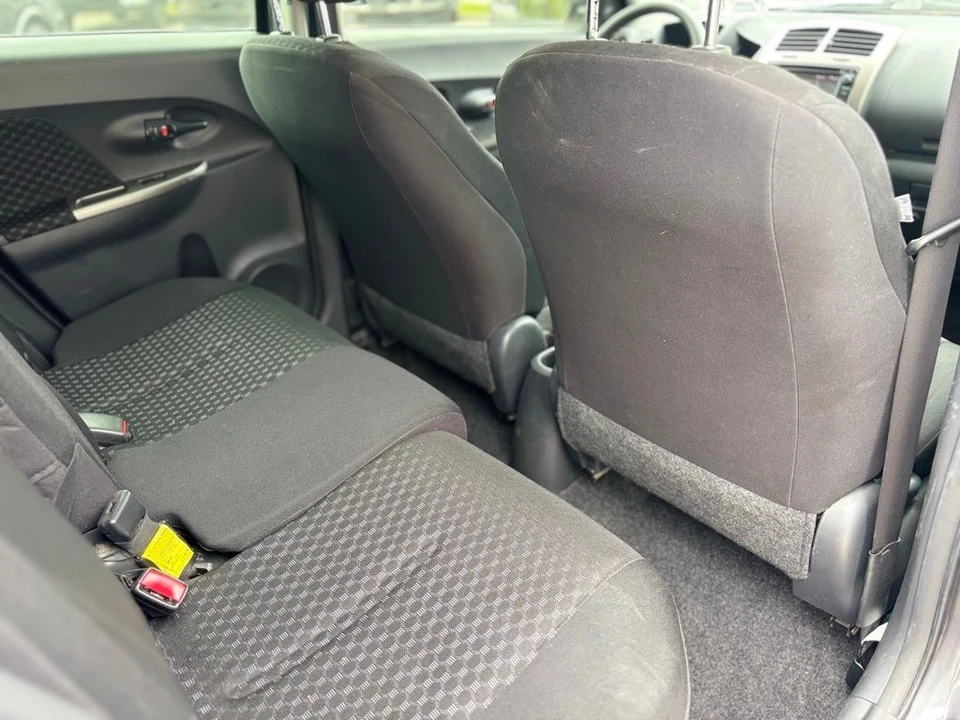 2014 Scion xD - Image 16 of 21