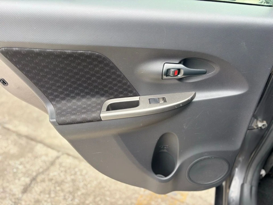 2014 Scion xD - Image 18 of 21