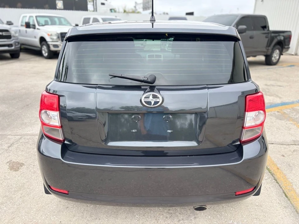 2014 Scion xD - Image 4 of 21