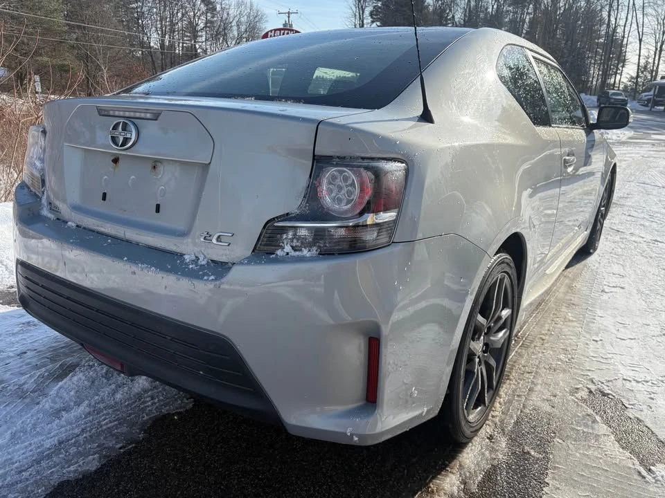 2014 Scion tC - Image 4 of 10