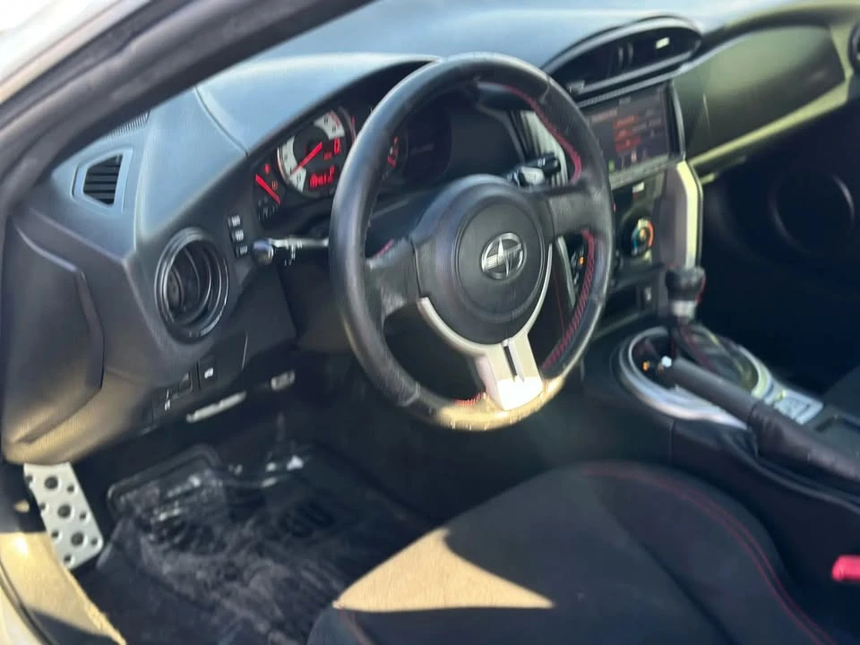 2014 Scion FR-S - Image 10 of 20