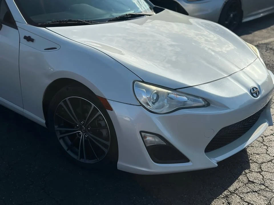 2014 Scion FR-S - Image 2 of 20