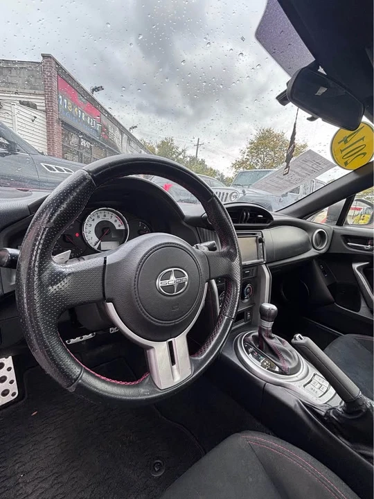 2014 Scion FR-S - Image 2 of 6