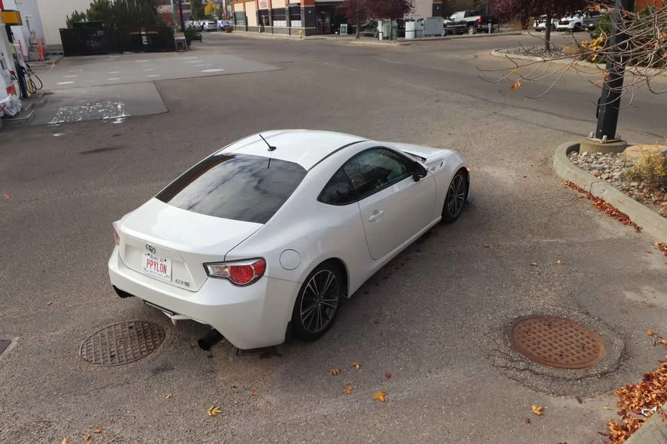 2014 Scion FR-S - Image 2 of 11