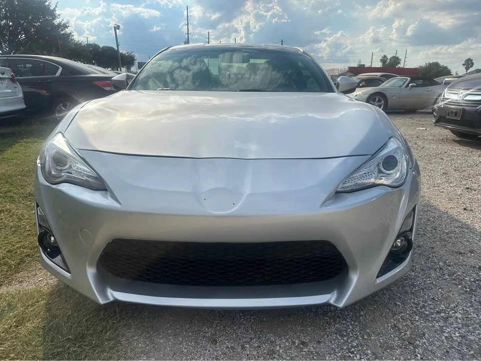 2014 Scion FR-S - Image 2 of 15