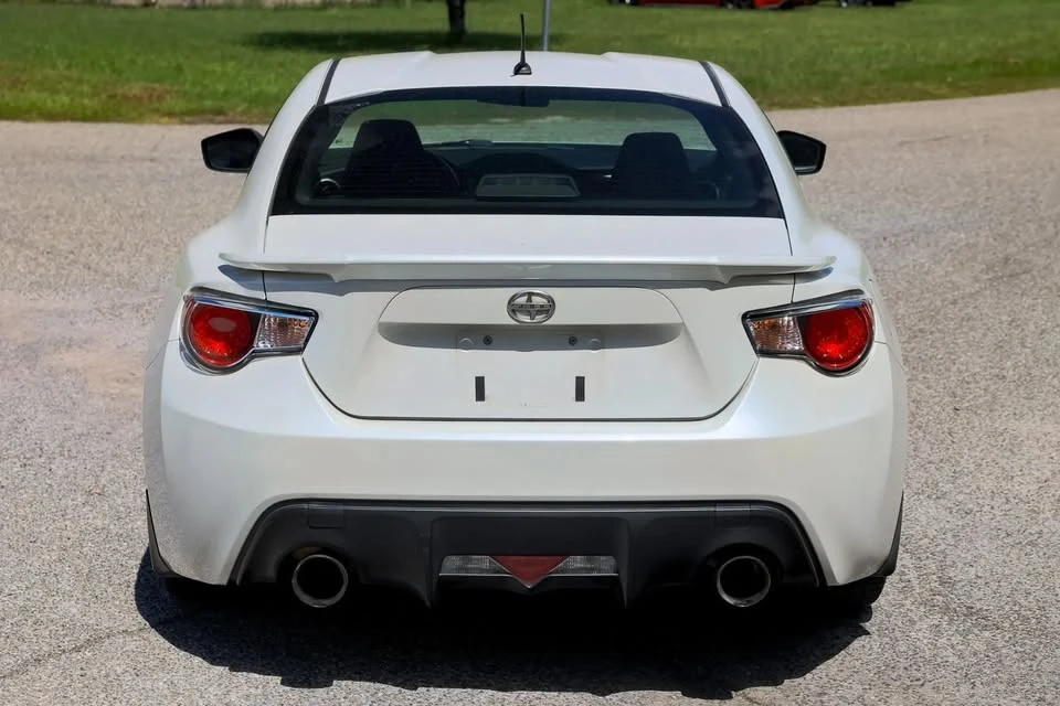 2014 Scion FR-S - Image 6 of 13