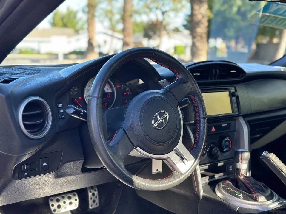 2014 Scion FR-S - Image 15 of 18