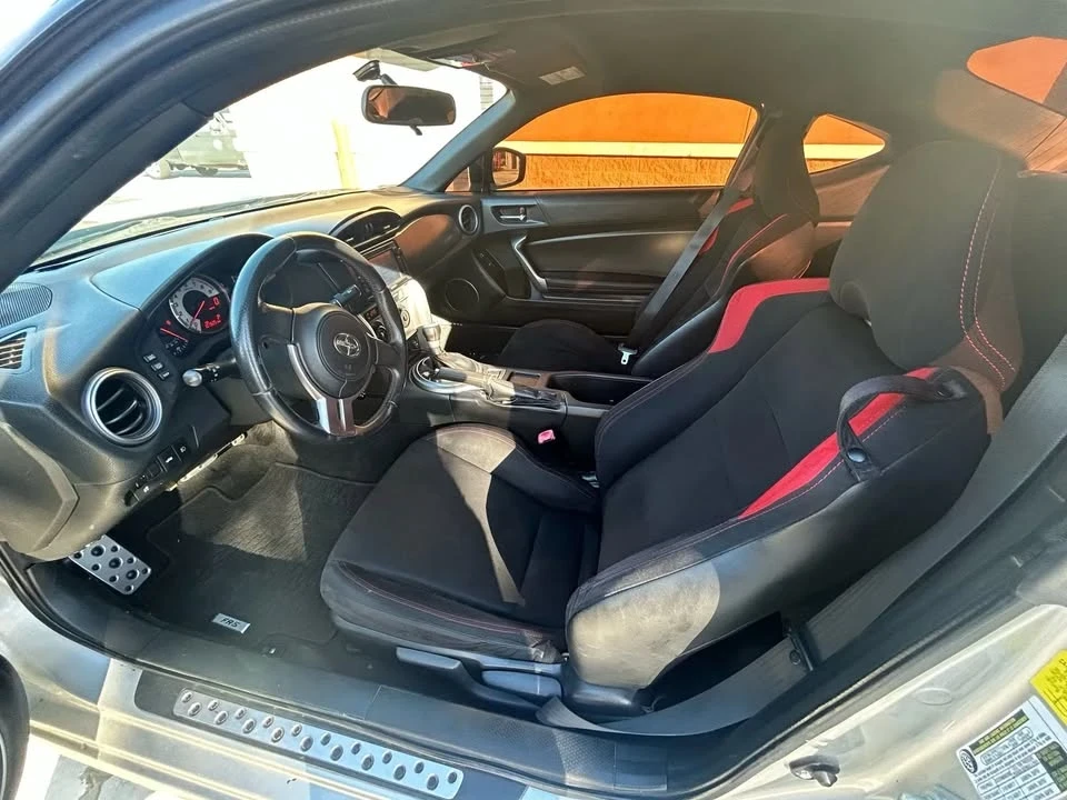 2014 Scion FR-S - Image 5 of 14