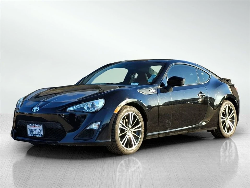 2014 Scion FR-S - Image 2 of 7
