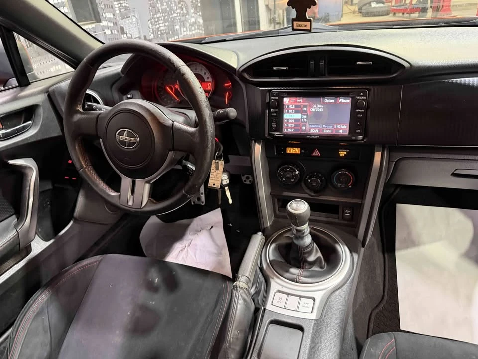 2014 Scion FR-S - Image 6 of 13