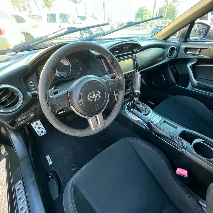 2014 Scion FR-S - Image 11 of 20