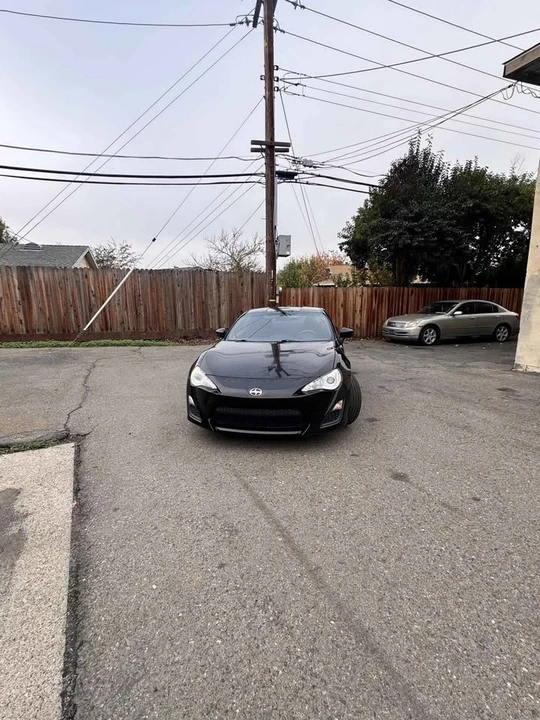 2014 Scion FR-S - Image 2 of 7