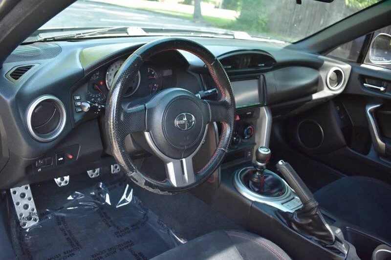 2014 Scion FR-S - Image 12 of 19