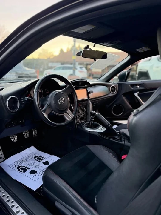 2014 Scion FR-S - Image 13 of 20