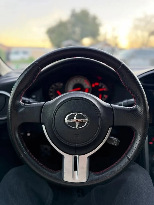 2014 Scion FR-S - Image 17 of 20